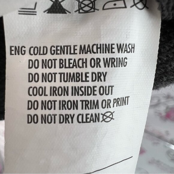 Cotton On long sleeve top La Ga Dark Gray Crewneck with Pink Lettering - Picture 12 of 13